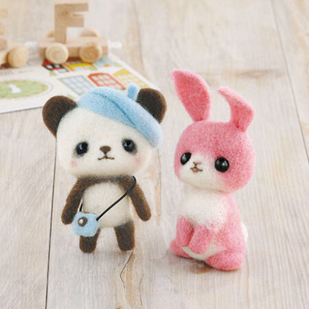 Hamanaka Needle Felting Kit - Panda Chan & Pink Rabbit