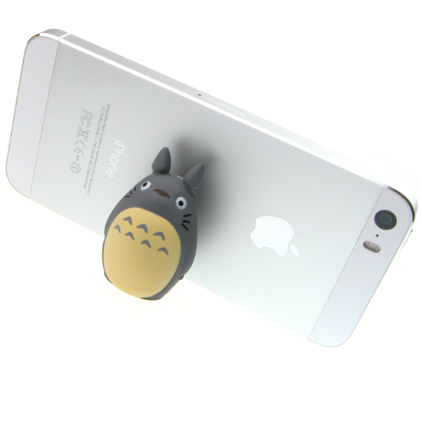 Totoro Smartphone Stand 1 Totoro Smartphone Stand